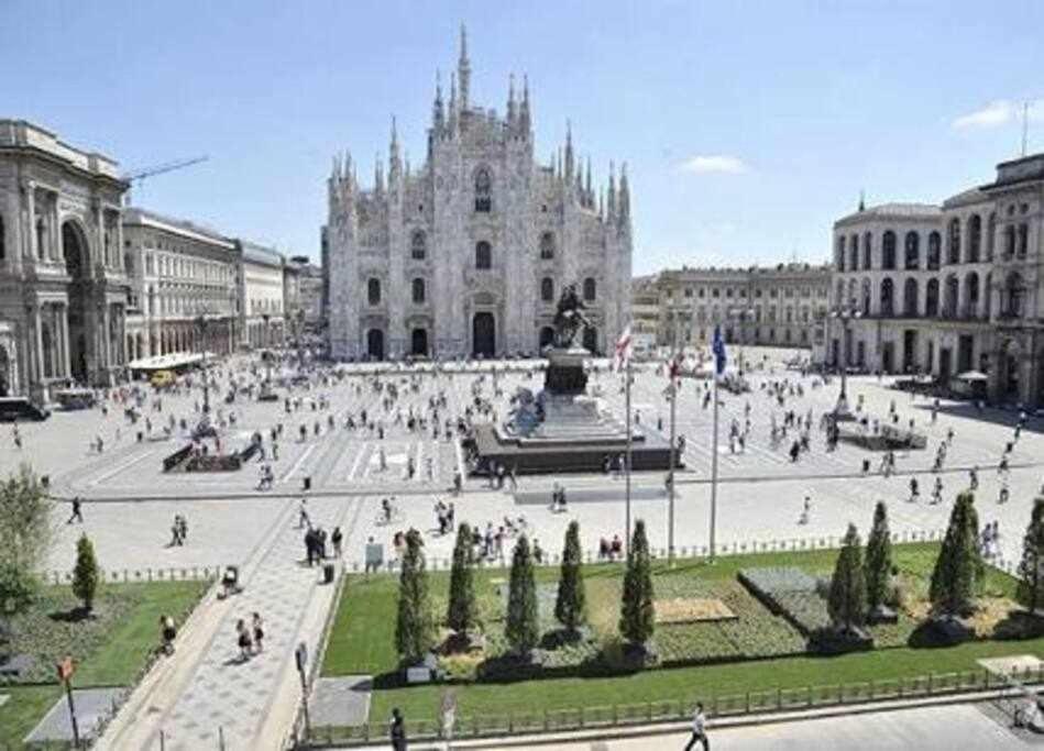 Milano Duomo Suite With Lovely Terrace Exterior photo